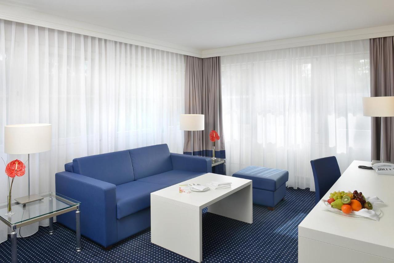 Relexa Waldhotel Schatten Stuttgart Exteriör bild